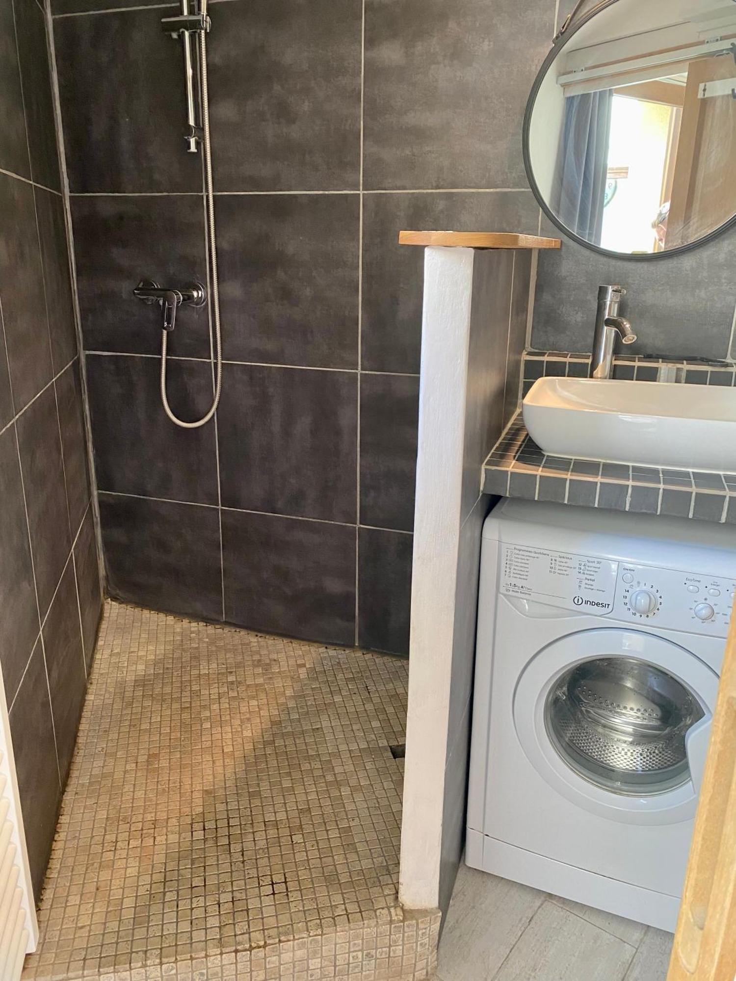 A 20 Minutes De Aix En Provence Apartment Pertuis Exterior photo